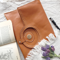 Handmade leather art custom niche design Joker caramel ring hand holding oil wax cowhide dual-purpose bag