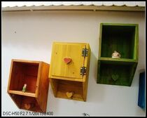 (Yesterdays Village) row sitting on the solid wood pastoral Shelf shelf display shelf bookshelf