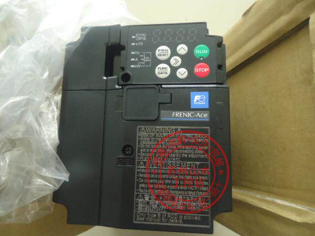FUJI Japan Fuji frequency converter FRN1 5E2S-2J three-phase 220 1 5KW brand new original