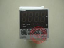 Authentic Japanese Omron original new thermostat temperature controller E5CWL-R1TC