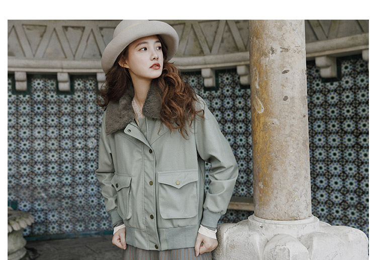 Jasmine và Fusu ban đầu "Forest Knight" hai màu cổ điển lông cổ áo da mùa thu và mùa đông phụ nữ áo da cao cấp
