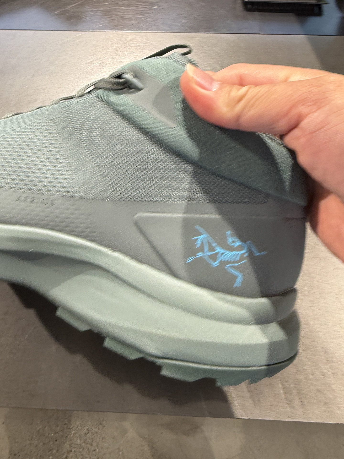 Arcteryx amaos aura mid u подходит для мужчин и женщин помощь кружево V дно обувь ARC'TERYX / Archaeopteryx 