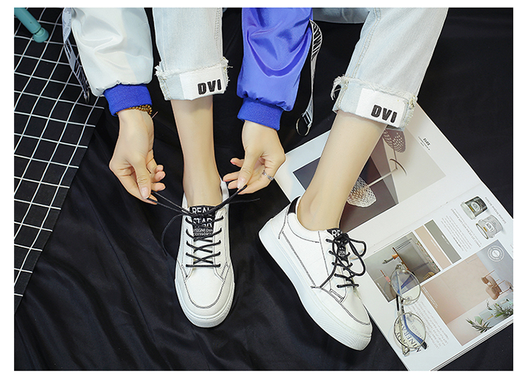 Giày vải nữ sinh viên phiên bản Hàn Quốc của phong cách Harajuku ulzzang nhỏ giày trắng thủy triều 2018 mới in đế giày đế bằng Hồng Kông shop giầy nữ