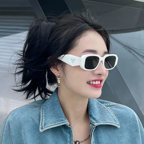 Prada, модные трендовые солнцезащитные очки, популярно в интернете