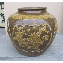 Old antique porcelain cans Qing Dynasty yellow glaze clay sculpture four-sided window flower and bird Fish Big Pot