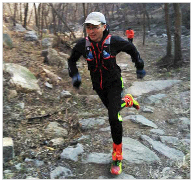 Bóp cốc nhỏ chạy off-road di động thể thao gấp chai nước mềm ngoài trời marathon du lịch 500 ml bình nước xe đạp thể thao