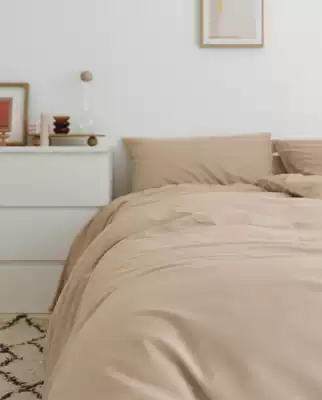 DAISYHOME autumn and winter cotton twill polished thickening warm solid color four-piece set warm winter Nordic wind