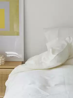 Pure white minimalist 60 pure cotton satin plush cotton plain ins Nordic style hotel bed and breakfast bedding four-piece set