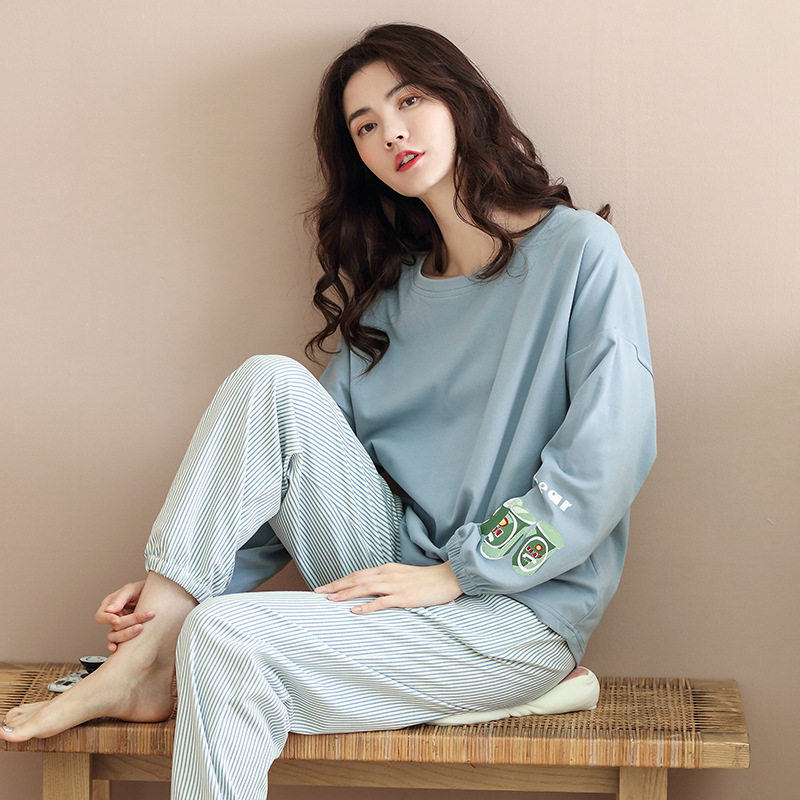 Spring and autumn new cotton long-sleeved round neck pullover cute printed pajamas women's beam mouth pajamas simple and comfortable home service