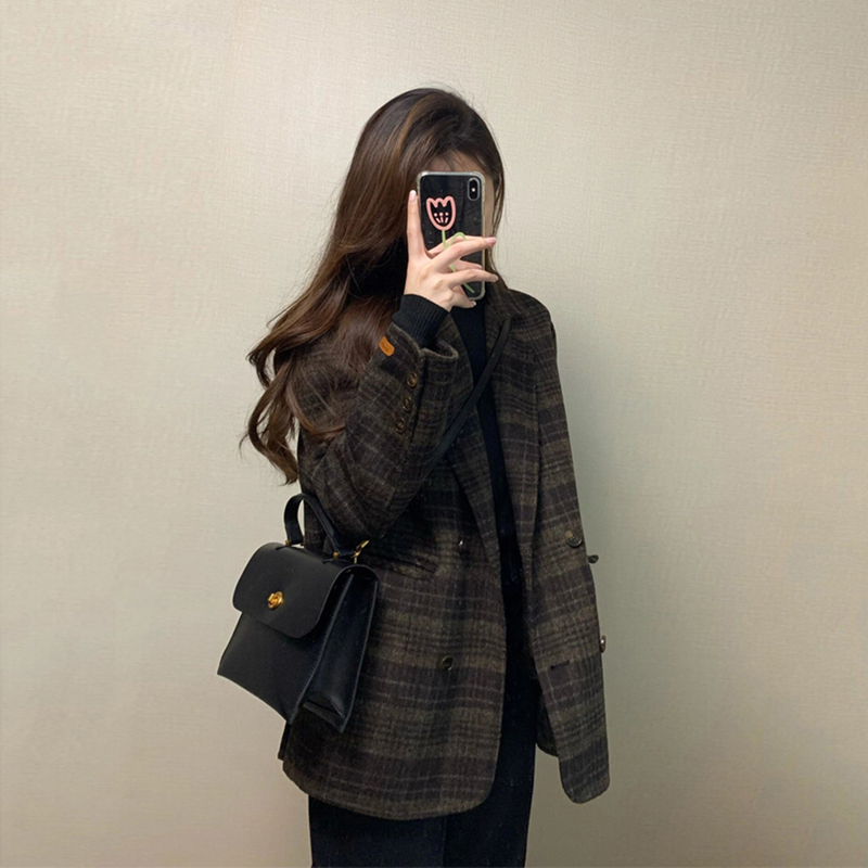 Korean-Style Plaid Woolen Suit Coat for Women, Winter 2026 New Model, Unique and Super Stylish for Commuting
