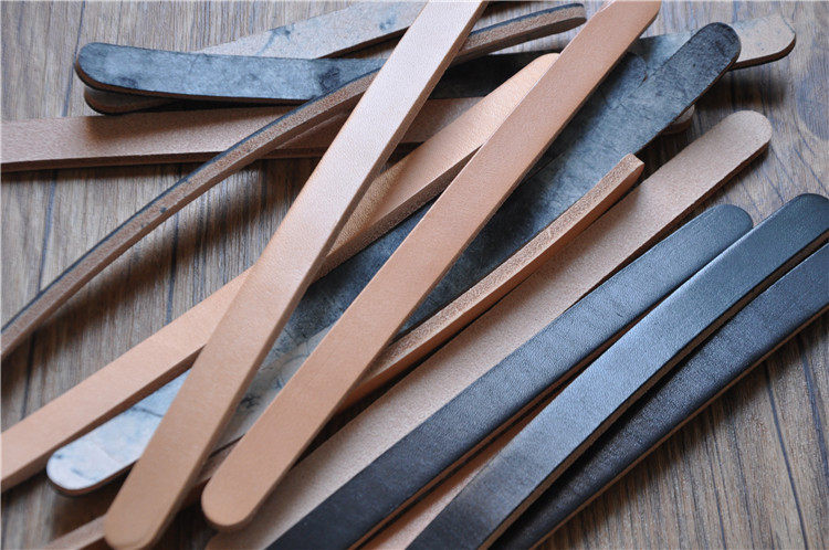 Japan's high-wood, multi-fat saddle leather saddle leather with tanned tannic leather bracelet