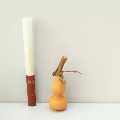 In 2017, play hand twist miniature small natural gourd grass gold ornaments collection process 3 3cm seedless