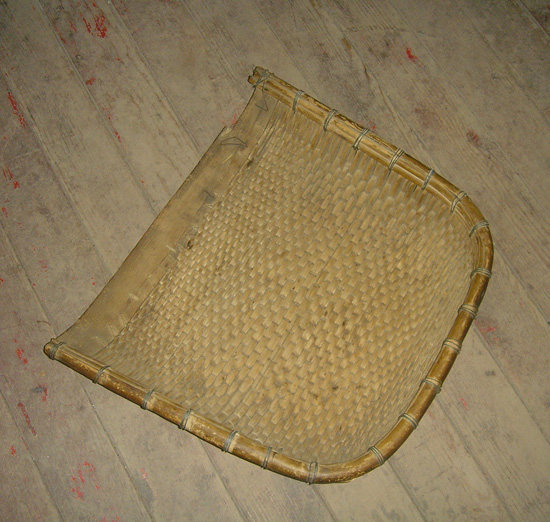 Nostalgic old objects-dustpan film and TV props cloth scene decoration furnishing-Taobao