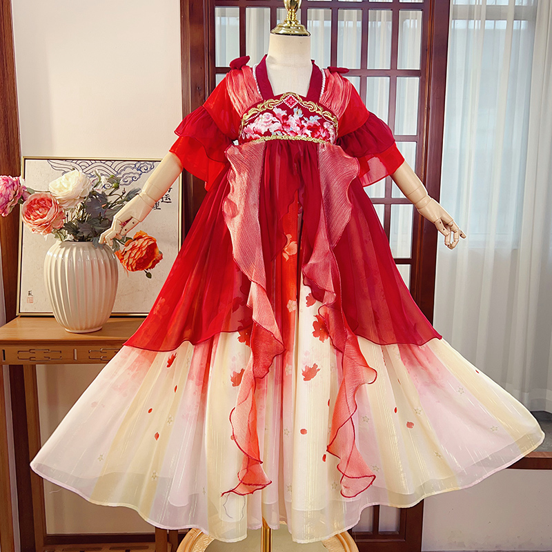 High-end girls' summer dresses, featuring elaborate embroidery and hanfu- inspired designs. these ethereal, fairy-like