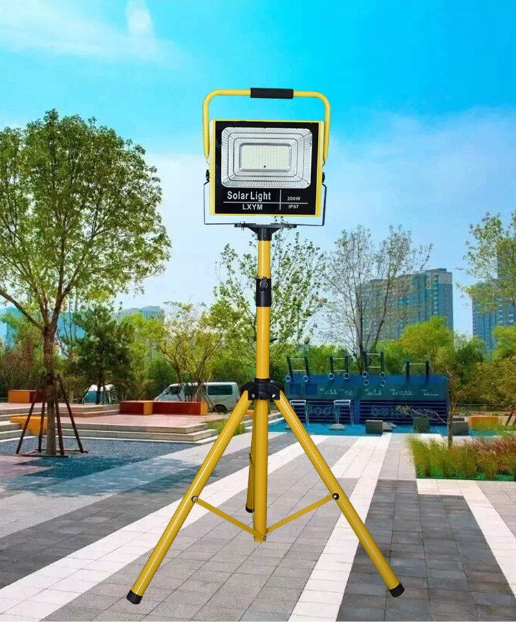 Outdoor mobile bracket LED projection lamp site basketball court tripod charging solar waterproof lighting