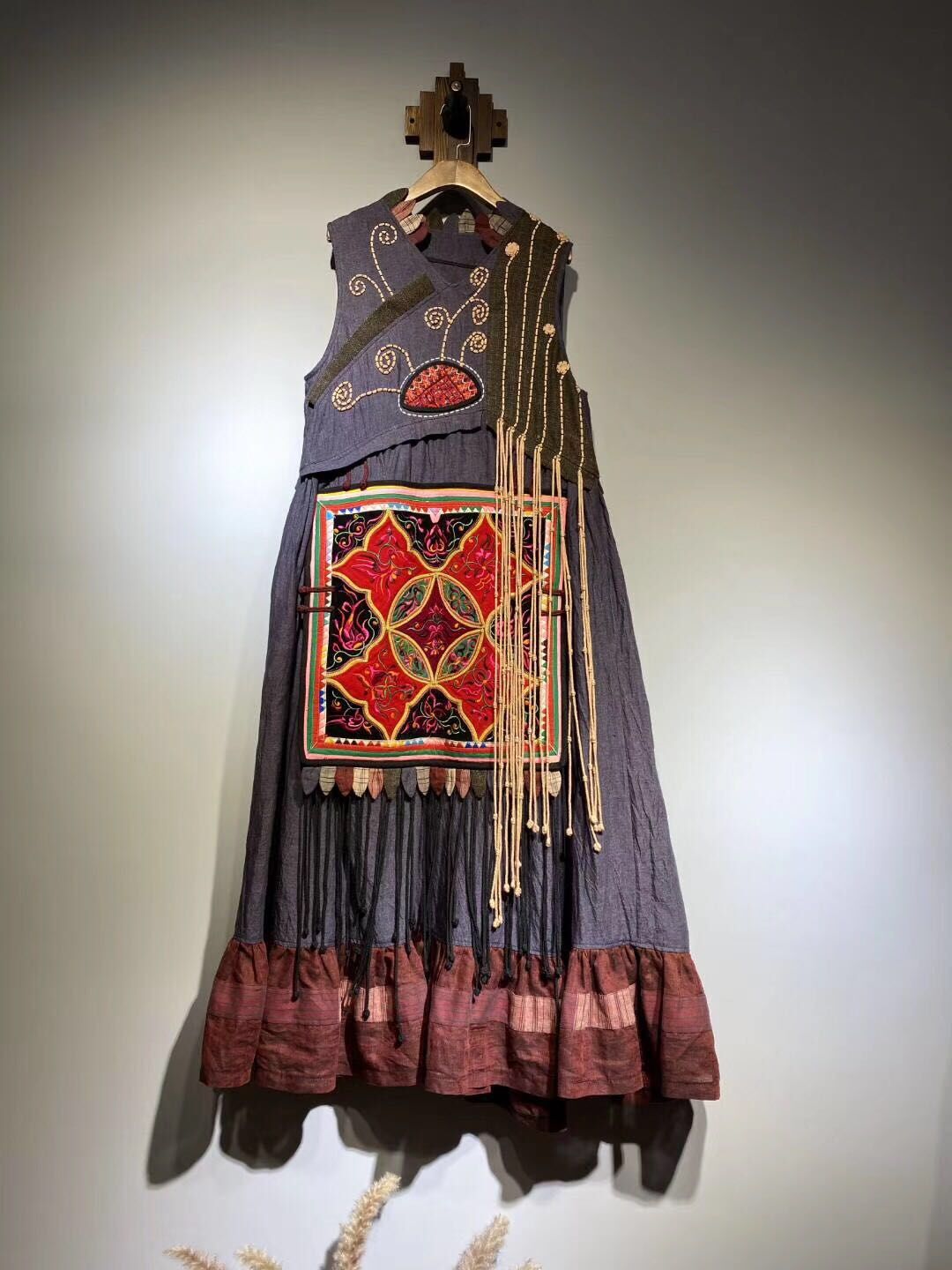 Original Old Embroidered National Wind Clothing 5