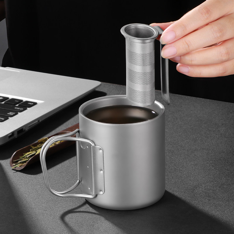 Pure titanium water cup double layer with cover and handle coffee cup teacup anti-fall children's milk cup titanium alloy mug