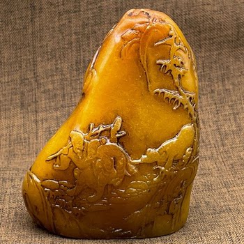 Antique collection, imitation jade raw stone, shoushan stone carving, old field yellow family happiness, random ornaments