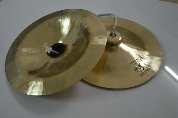 кимвалы инструмент древнегреческий. кимвал музыкальный инструмент древнего израиля. кимвал музыкальный инструмент. кимвал музыкальный инструмент. кимвалы музыкальный инструмент древней греции.