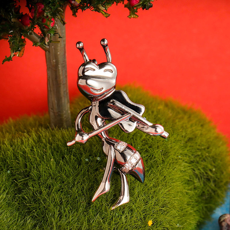 ten thousand Len Jewelry Animal Series New 18k Black Gold Ant Musician Buchratti Chest Needle Pendant Dual-use