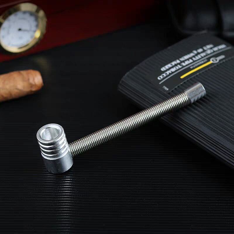 Creative Metal Spring Trumpet Mini small Tobacco Fighting Personality Creative Outdoor Portable Bendable tobacco Smoke Gun Dry