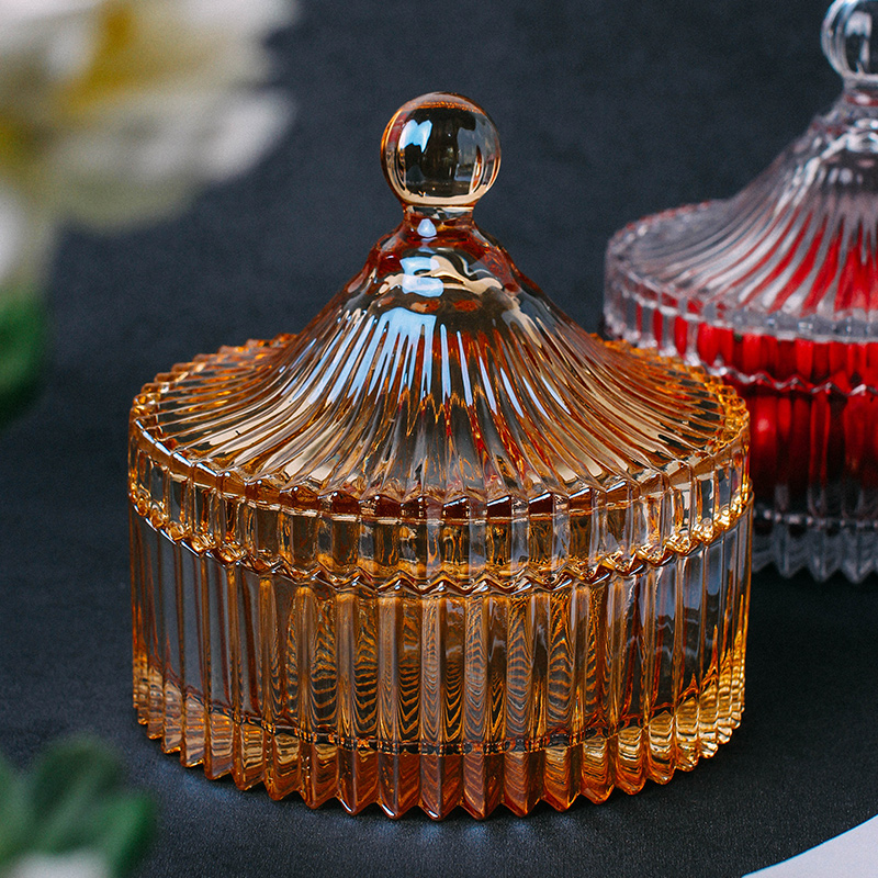 Glass dried fruit plate with lid sugar jar sugar box snack melon seed plate fruit plate European-style creative small candy box