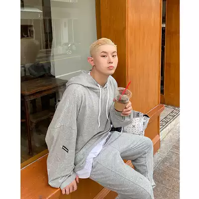 GAHKSTUDIO 2020 Autumn American Simple Hooded Sweatshirt Bat Sleeve Design