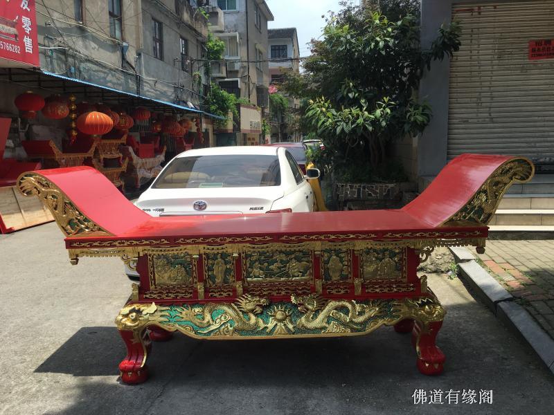 Green temple Buddha hall for table fir camphor wood ingot table temple shrine palace affixed gold solid wood carving Buddha table solid wood