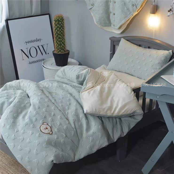 Mùa đông ấm áp dày tim jacquard đan bé không khí vườn ươm giường bông ba mảnh của trẻ em da thân thiện - Bộ đồ giường trẻ em chăn ga cho bé trai	