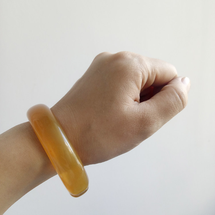 Natural Horn Bracelet Sub living mouth opening bracelet National Wind Class Liver Health Care Delivery Lovers elders