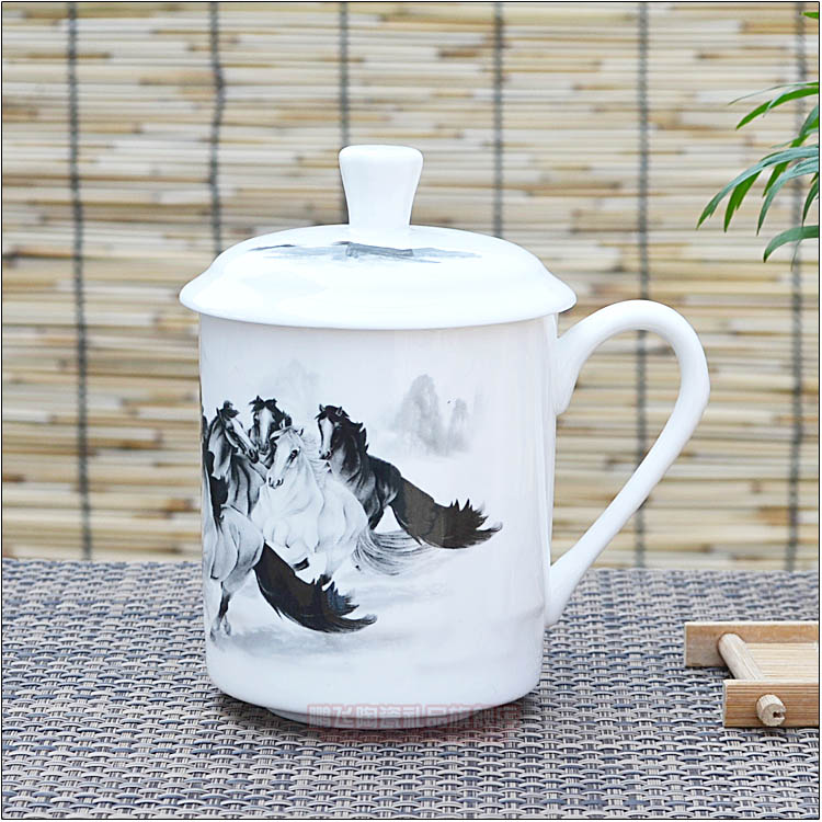 Ceramic water cup healthy environmental protection bone china health cup office meeting cup cold water cup tea cup horse galloping