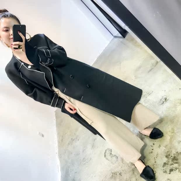 77 2017 mùa thu đông mới quần áo phụ nữ CV cổ điển đẹp trai cổ áo sáng màu bên len hoang dã dài - Áo khoác dài áo dạ dài