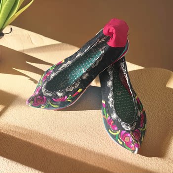 Purely handmade thousand-layer bottom ethnic style upturned cloth shoes yi ethnic women's shoes 35 size semi-national style retro women's shoes new product recommendations