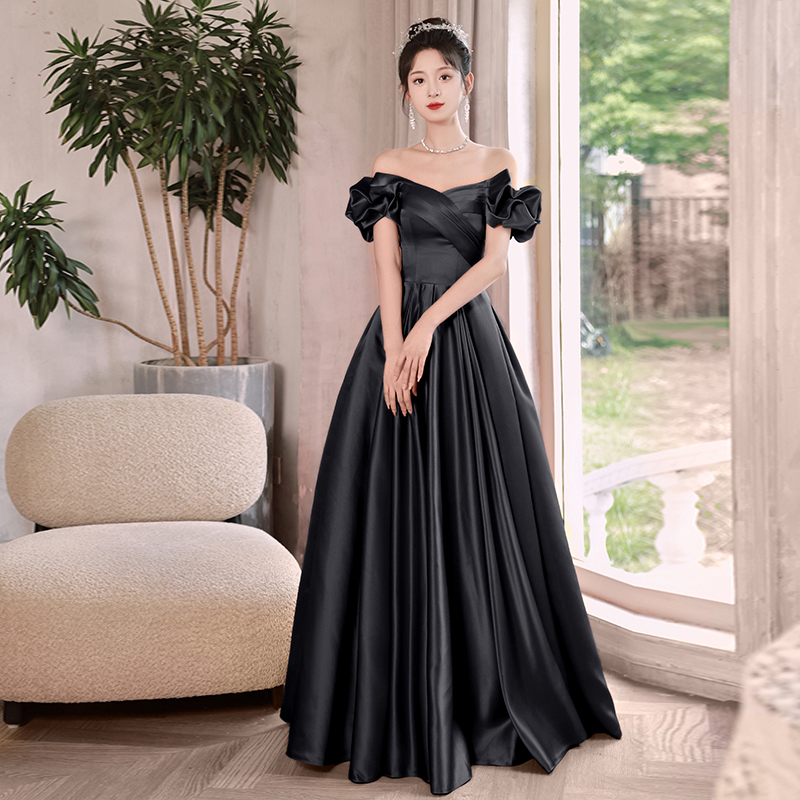 Black One-Shoulder High-End Satin Evening Dress, Light Luxury Niche Annual Meeting Banquet Host Formal Occasion Dress Black One-Shoulder High-End Satin Evening Dress, Light Luxury Niche Annual Meeting Banquet Host Formal Occasion Dress