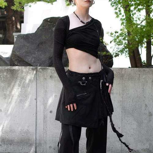 Весенний сексуальный короткий приятный телу лонгслив