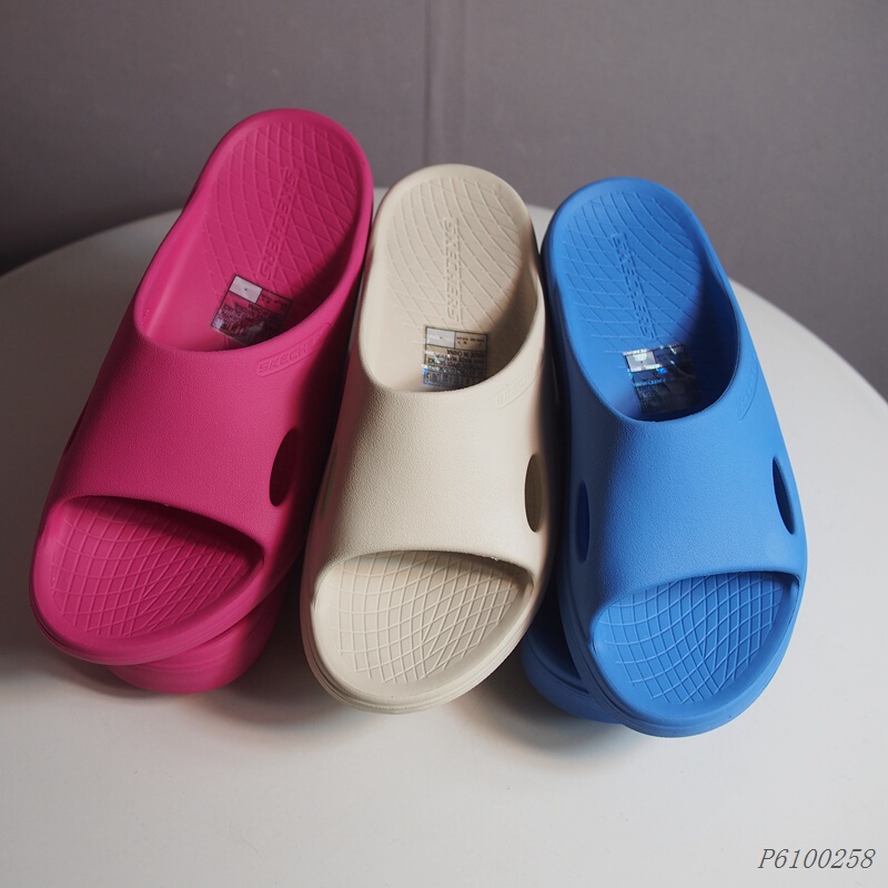 Skechers Foamies Women's Thick-Soled, Shock-Absorbing, Wear-Resistant, Quick-Drying, Breathable Slippers 897953 Skechers Foamies Women's Thick-Soled, Shock-Absorbing, Wear-Resistant, Quick-Drying, Breathable Slippers 897953