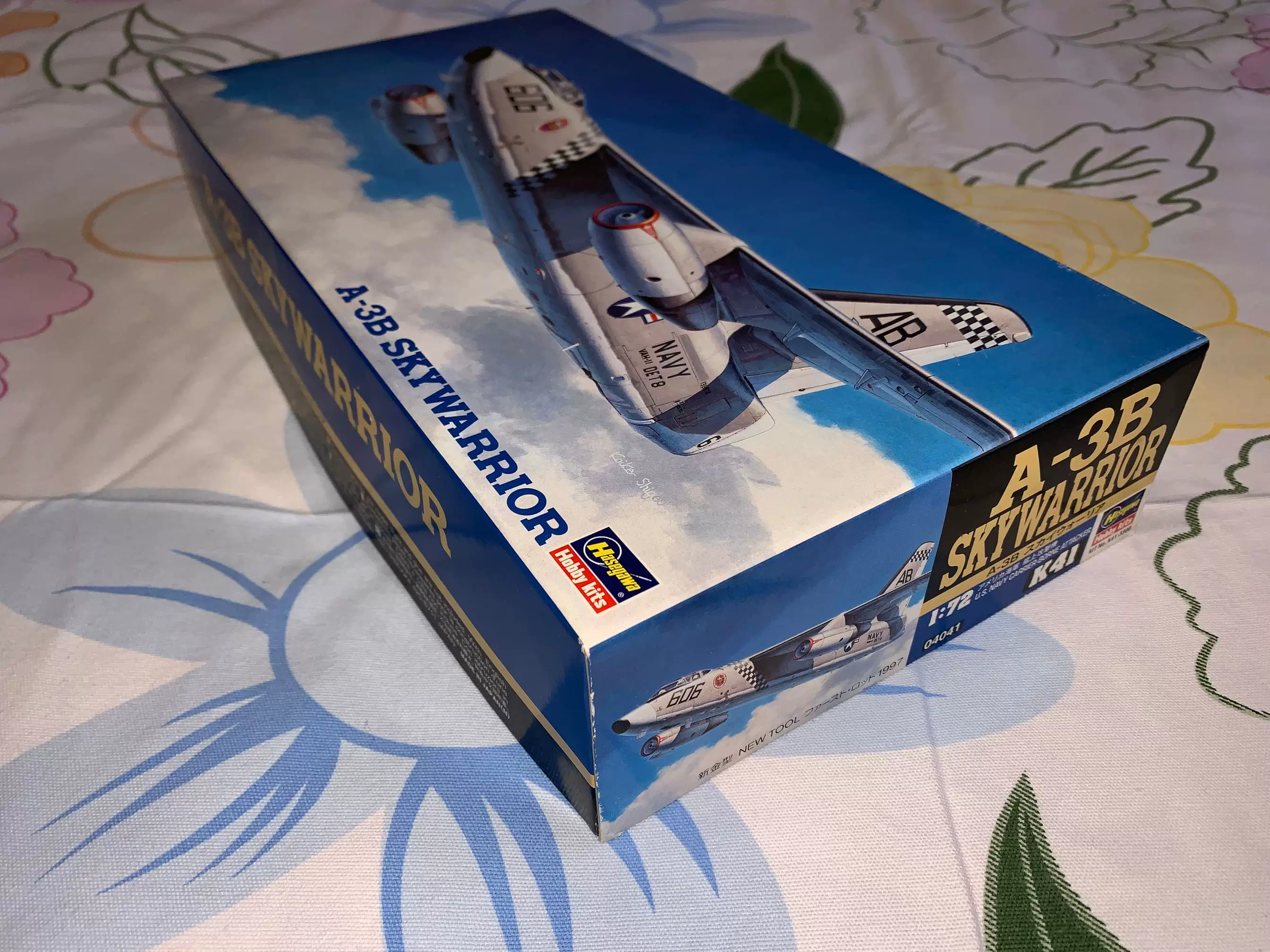 Хасегавa 04041 1/72 американский A-3B Sky Warrior палубный штурмовик, модель с огурцом