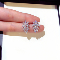 Ear simple Female small high-grade earrings 2021 New Tide temperament work earrings Korean Fashion Net Red
