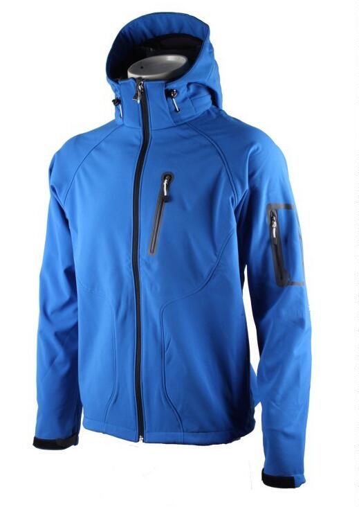 European Version Men's Softshell Fleece Jacket, Spring and Autumn Thin Jacket, Windproof and Warm Outdoor Clothing