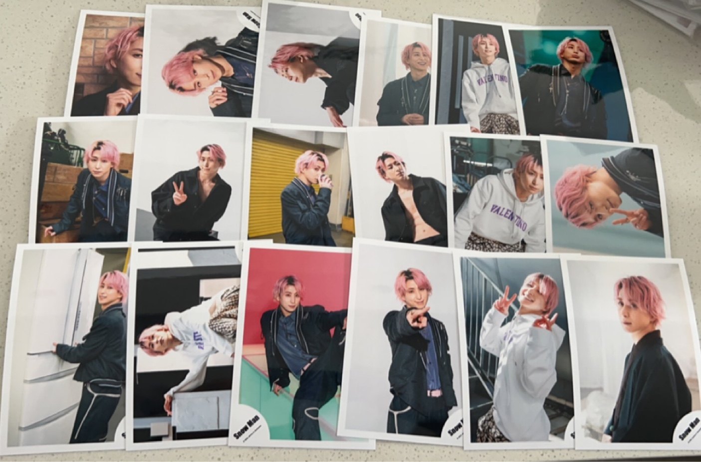 SnowMan snowman as a result of the development of the Snowman's Snowman's hand-in-the-hand-in-the-hand-in-the-hand-in-the-hand-in-the-brocade Zyuma Big -