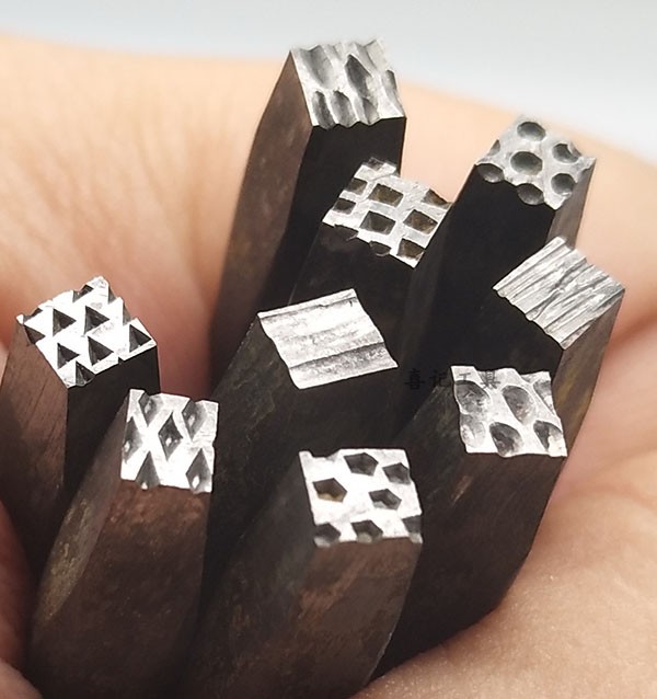 Engraving tools Hammer knives Hammers Engraving Knives Engraving Jewelry Hammer Flowers Hit Gold Ma Di Hammer Full of Hundreds