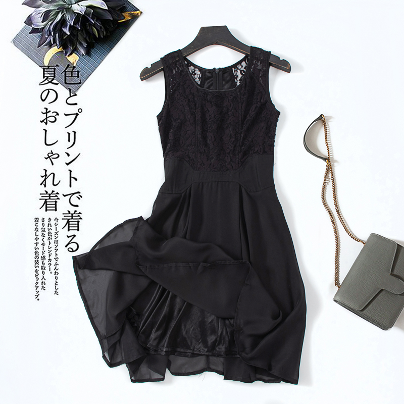 2022 Early autumn Ocean dress Lace Hook Flower Hollowed-out High Waist Sashimi Body Display Slim Sleeveless Vest Dress Woman