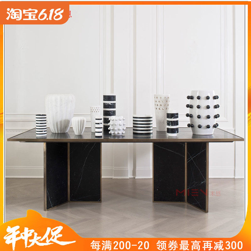 Modern minimalist Nordic light and luxurious stainless steel table small family home marble face metal feet rectangular table
