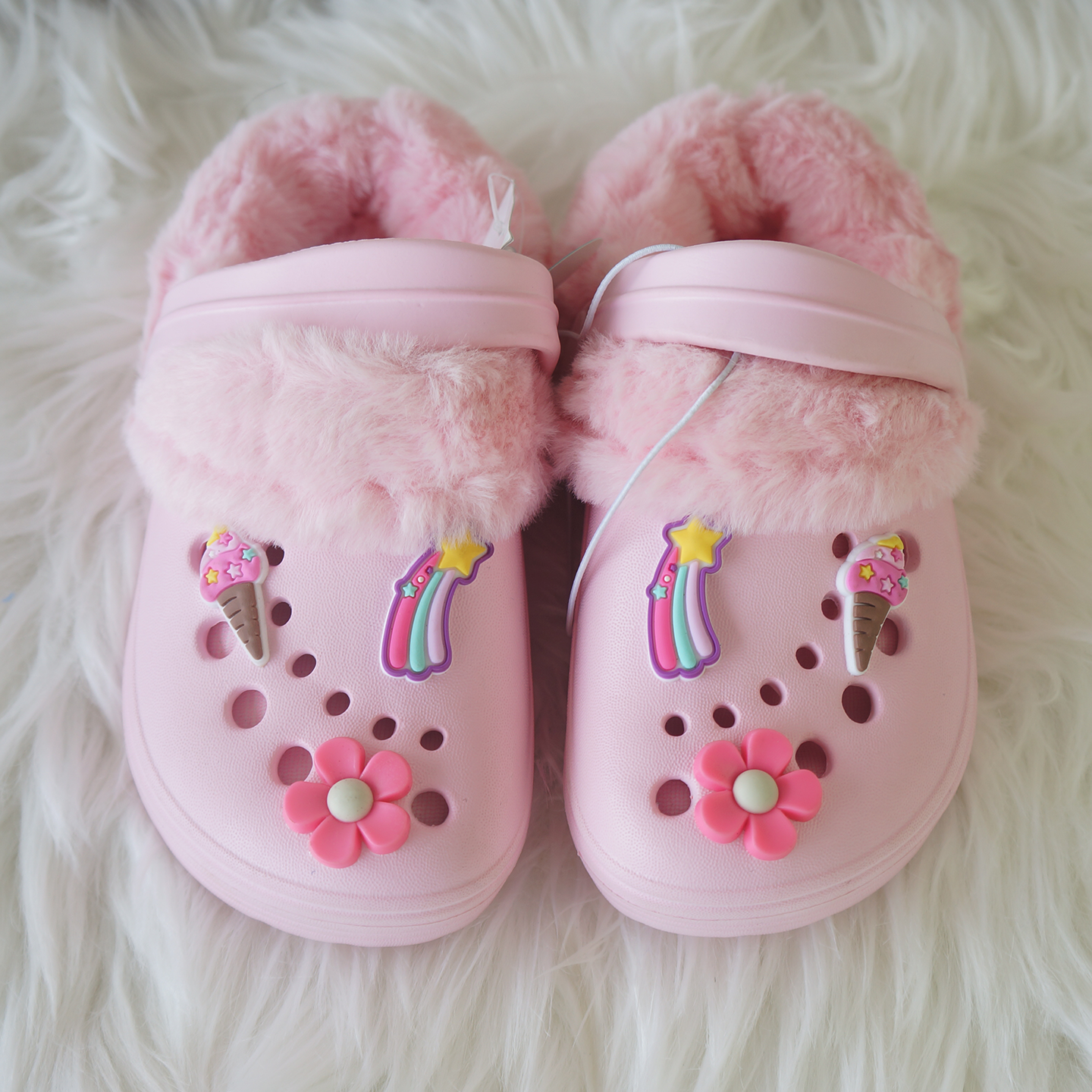 2025新款熊猫儿童拖鞋：为成长中的双脚护航