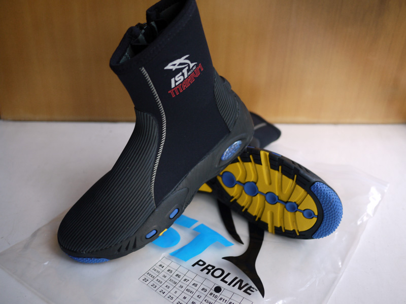 IST S55 5mm PLATED TITANIUM MOVEMENT SOLE DIVING SHOES
