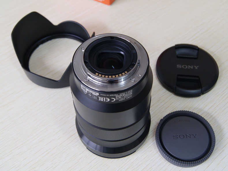 Sony micro SLR ống kính zoom E-mount E PZ 18-105mm F4G OSS (SELP18105G) bảo hành