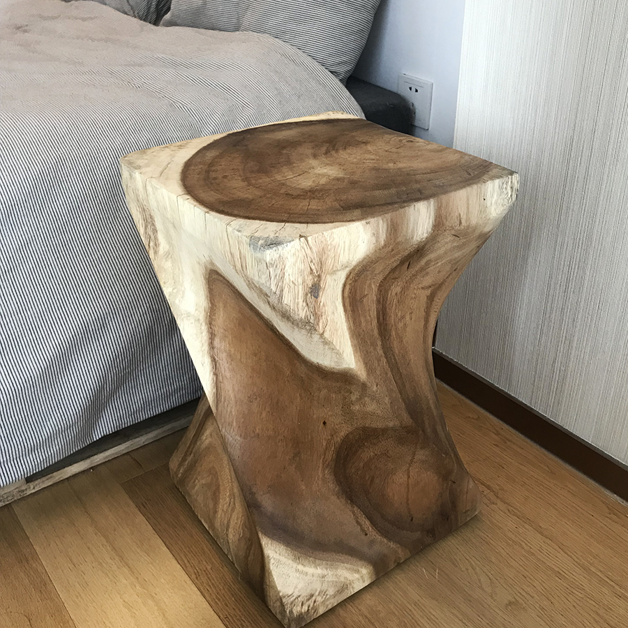 Nordic solid wood small sides a few log corners a few wood mound bed head cabinets Silent Wind Creativity Small Tea Table Personality Folk Homestay Decorations