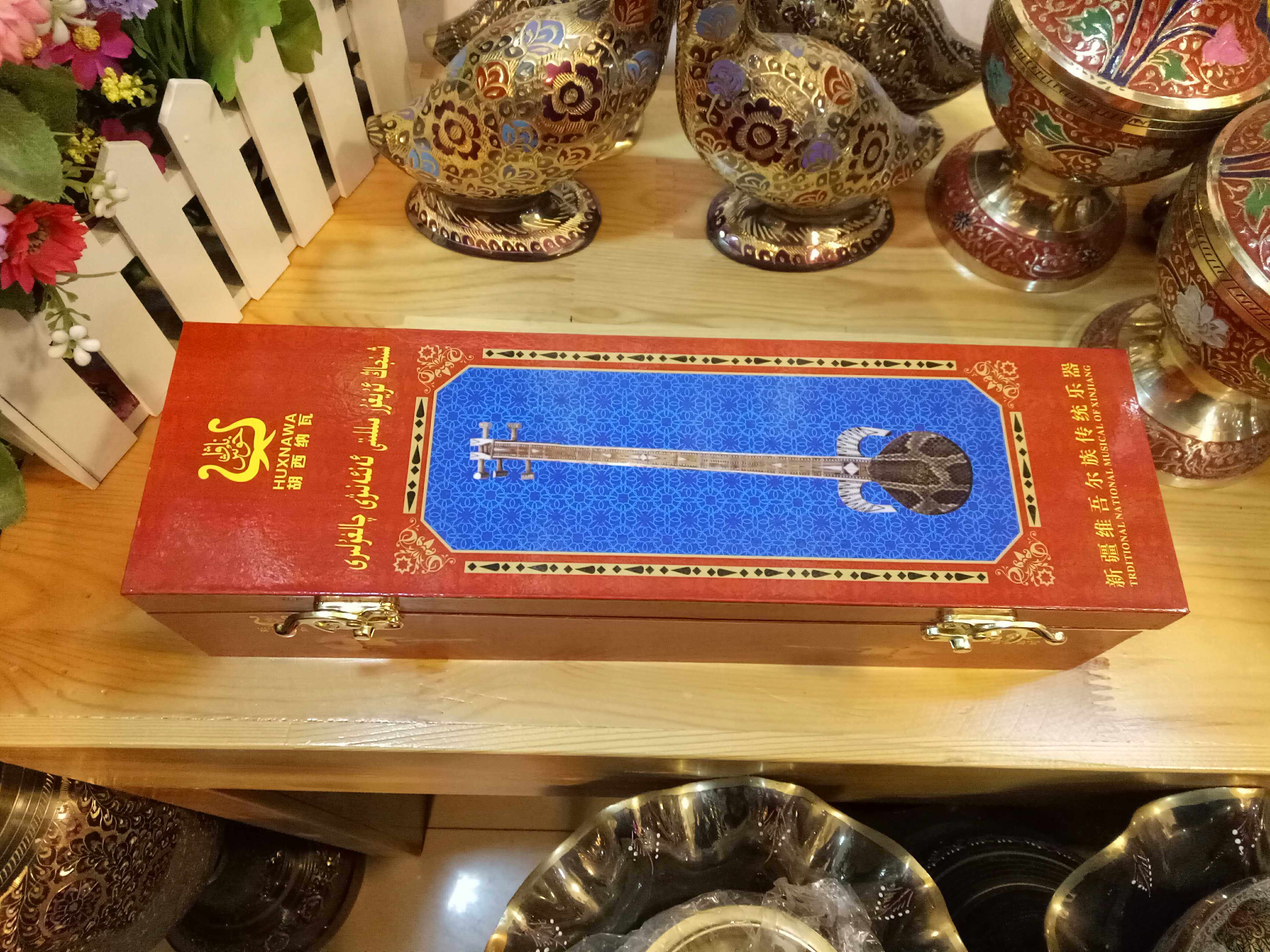 Xinjiang musical instrument 30cm tambourine gift box