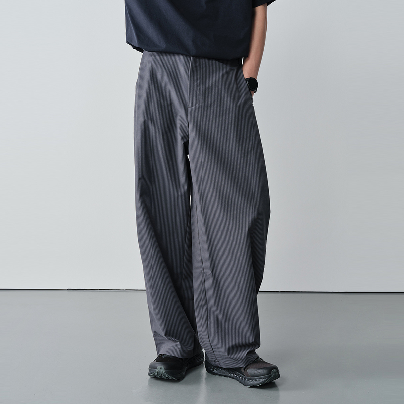 Vavu Bubble Texture Striped Scimitar Pants with Semi-Elastic Waist, Pleated Long Pants, Everyday Commuting Style, Wide-Leg Casual Pants