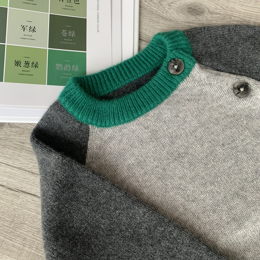 Monwiseyaki winter new male and female children baby cashmere sweatshirt thickened round collar inclined flap with shoulder buckle soft and warm-Taobao